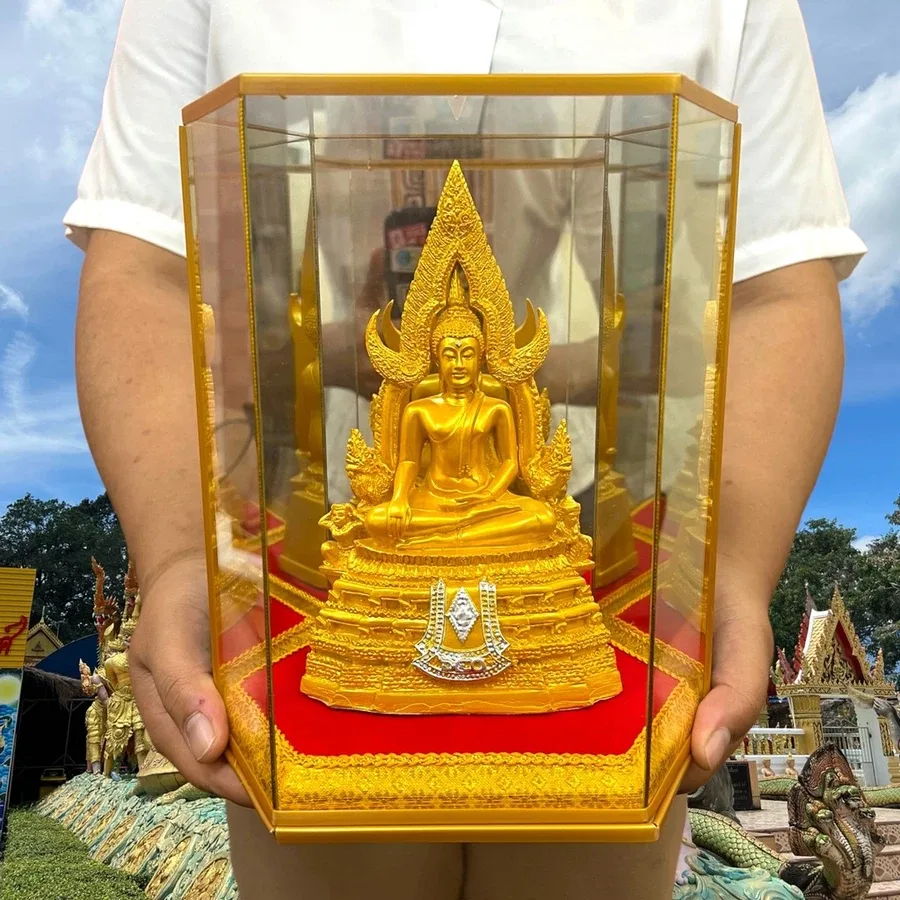 พระพุทธชินราช พระคู่บ้านคู่เมือง หน้าตัก 3 นิ้ว เนื้อเรซิ่น พร้อมตู้กระจกสามารถนำไปเป็นของขวัญในวาระโอกาสสำคัญ